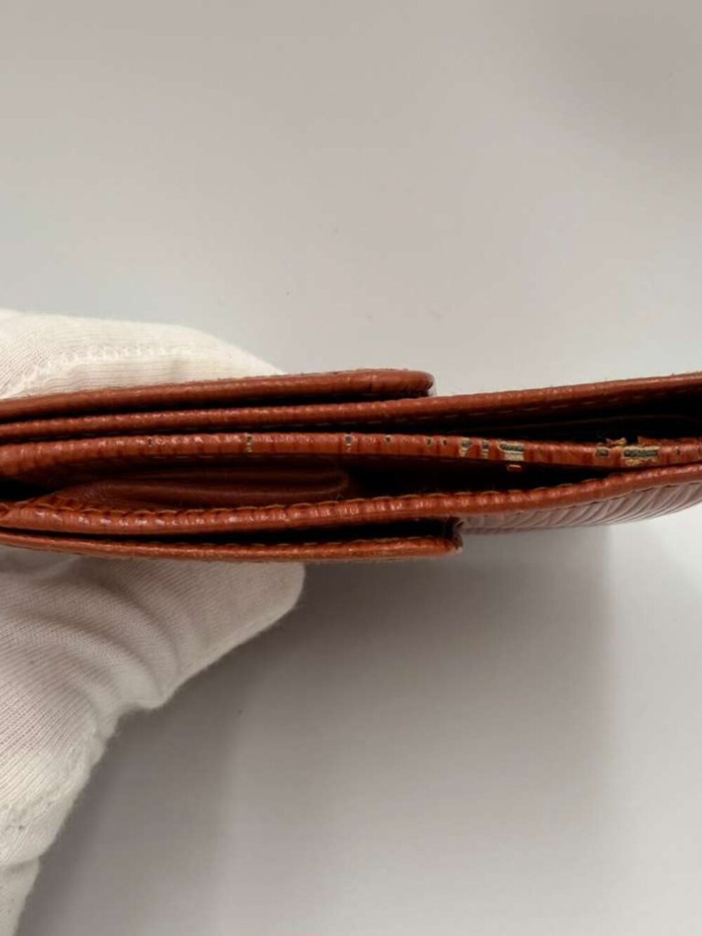 LV Élise Wallet — Epi Kenyan Brown - Picture 3 of 10